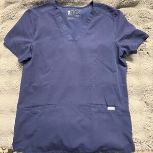 Figs 3 Pocket Scrub Top